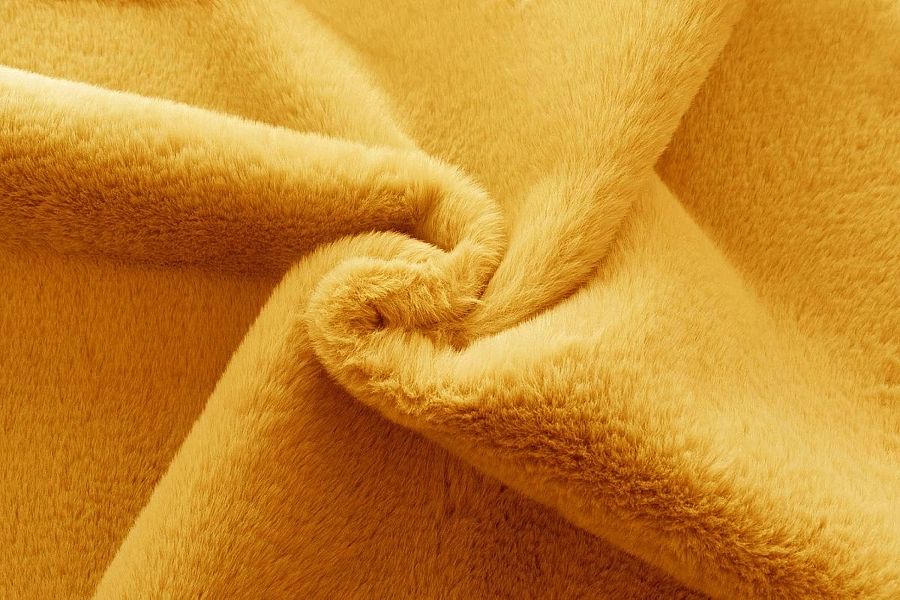 Dywan 40x60 Miękki Pluszowy Futerkowy do Sypialni Łazienki Rabbit 110