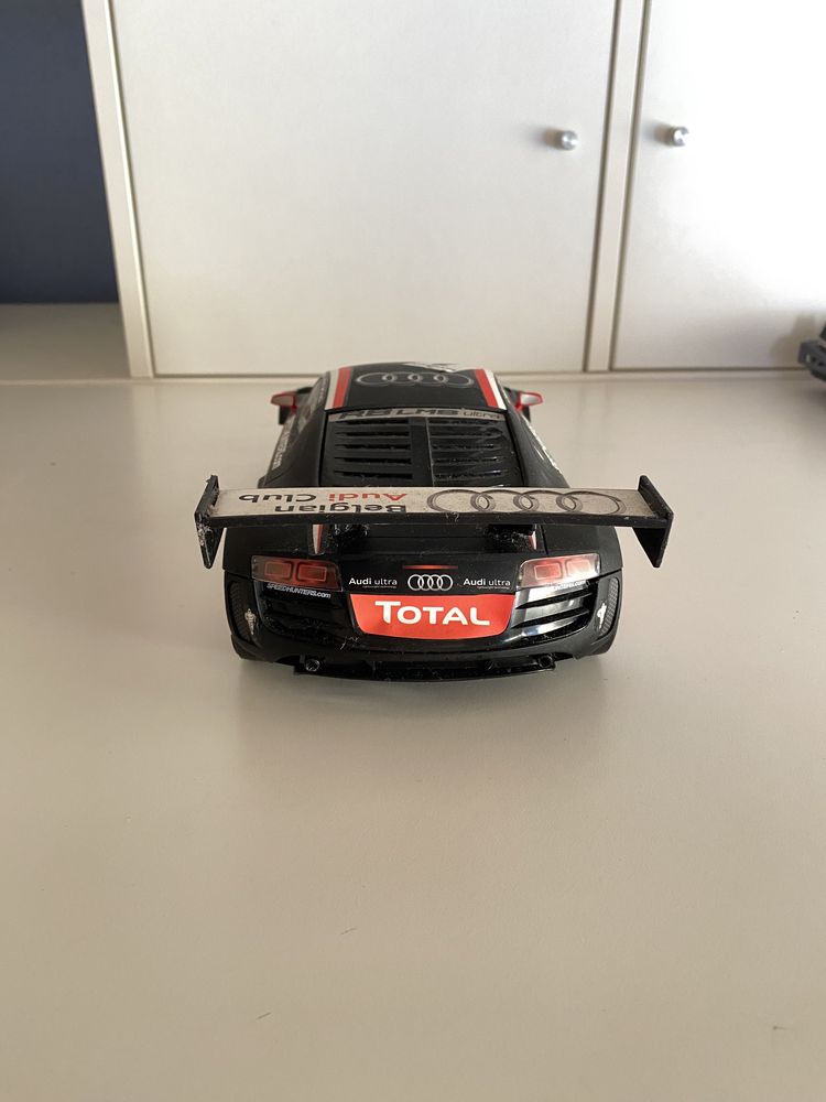 Audi R8 como novo