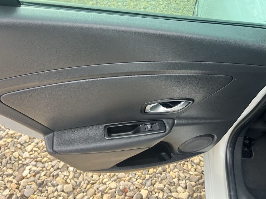 Свіжо пригнаний , машина варта вашої уваги