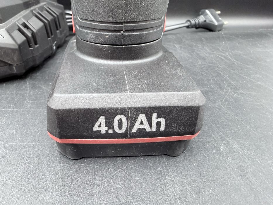 Zakrętarka,wkrętarka udarowa 12V PARKSIDE PDSSAP A1/Aku.4Ah/Ład