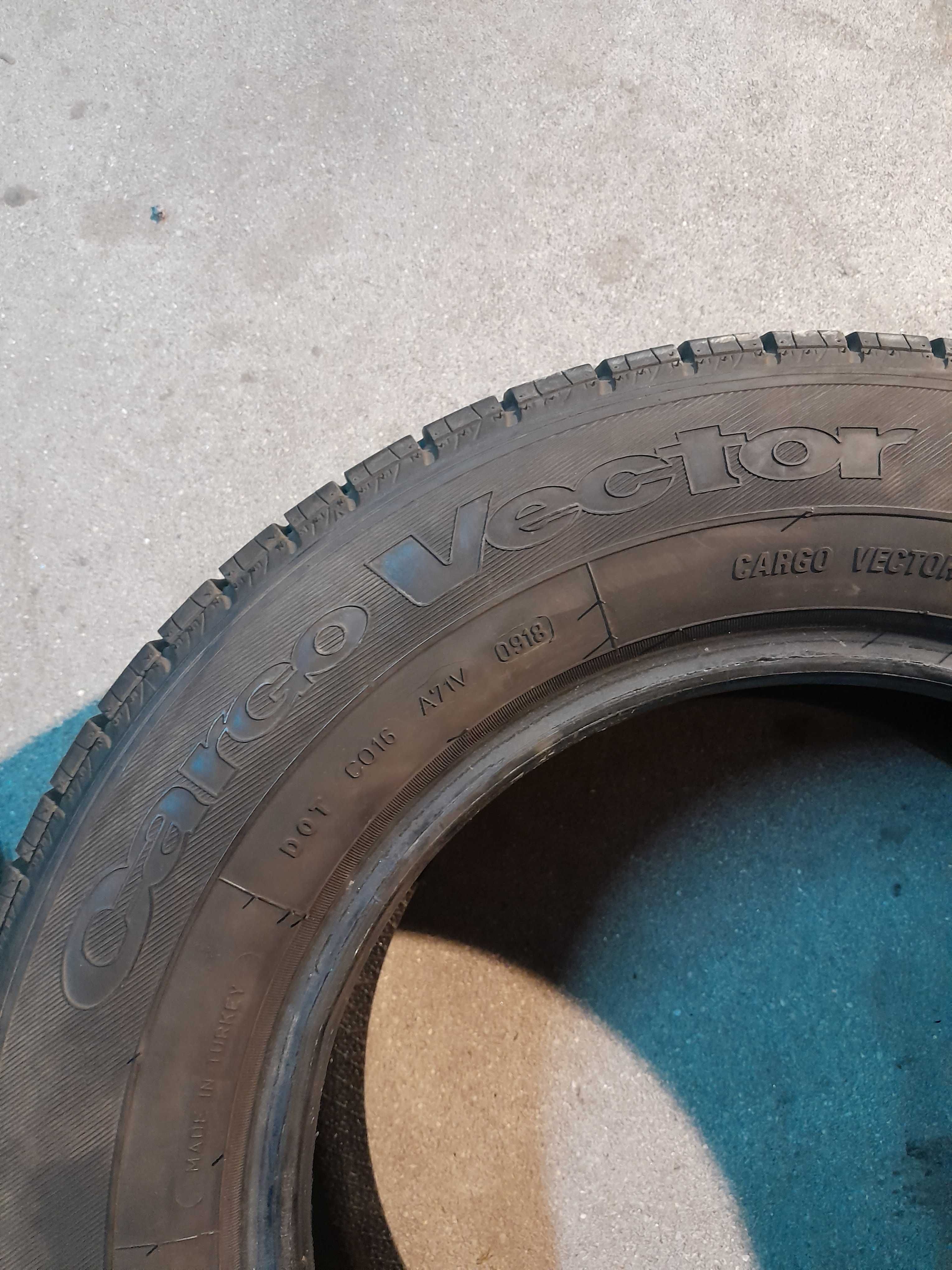 Goodyear CargoVector 215/65R15C 2018 Rok 6,5mm bieżnika