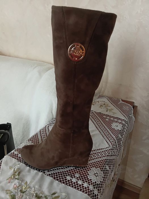 Чобітки жіночі осінні