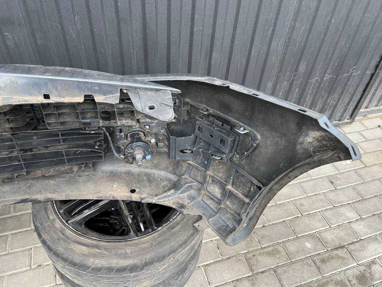 Бампер Передній Renault Megane 2 2006-2009рік TEB66