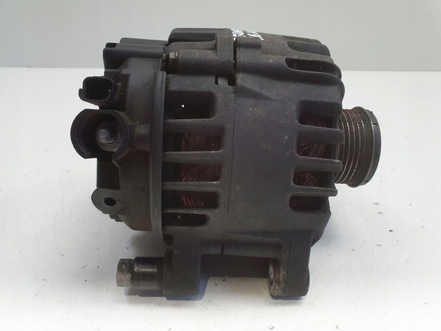 Peugeot 308 I 1.6 HDI ALTERNATOR valeo 9678048880