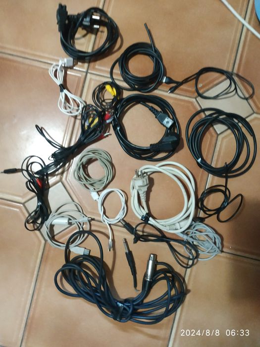 Продам рабочий  кабель