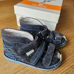 Buty sandały profilaktyczne Danielki rozm 24 stan idealny