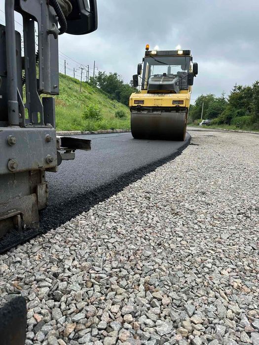 Асфальтування доріг, благоустрій територій, оренда техніки.