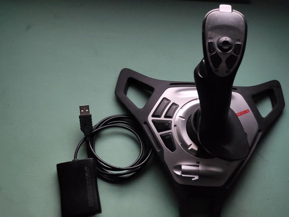 Logitech Joystick Freedom 2.4 Wireless Cordless