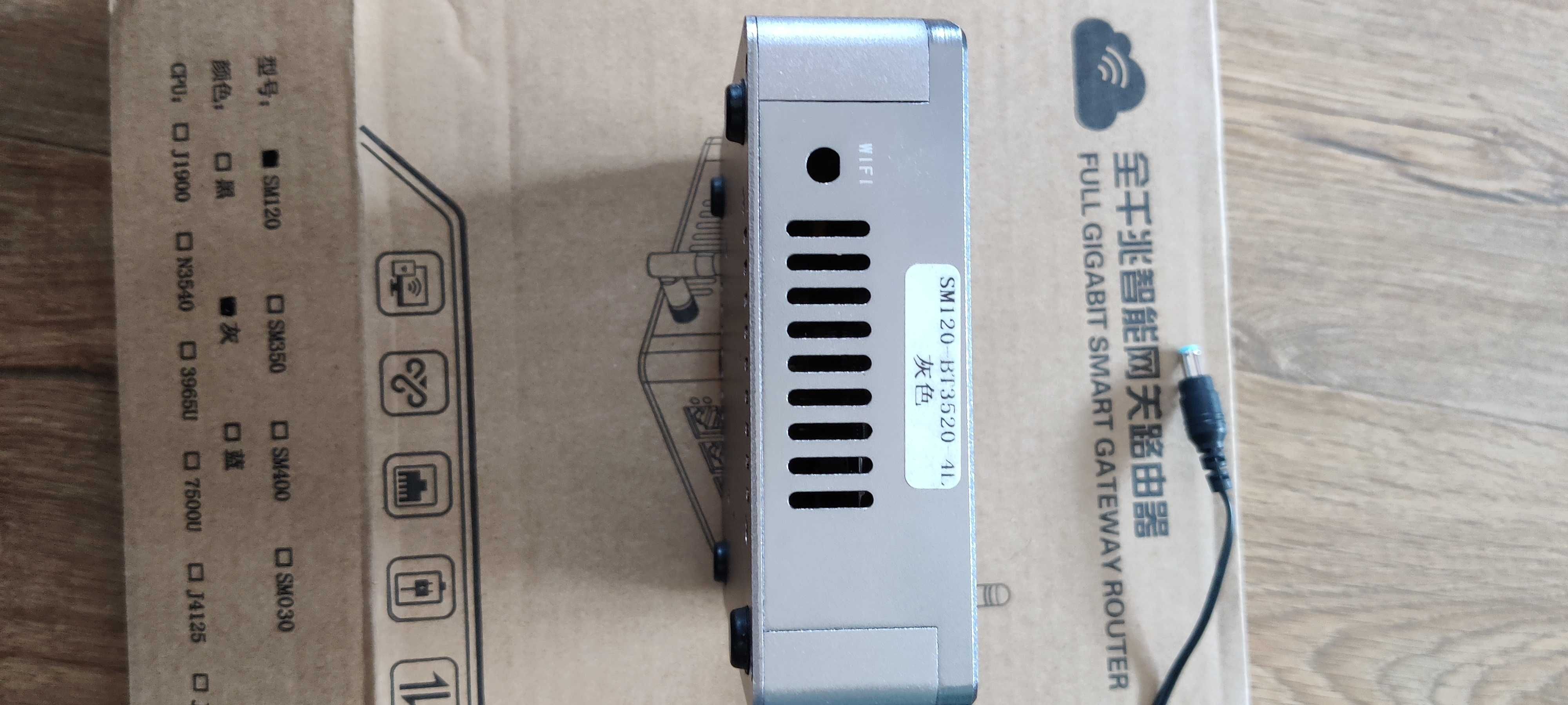 mini PC WiFi HDMI VGA 4xRJ45 router