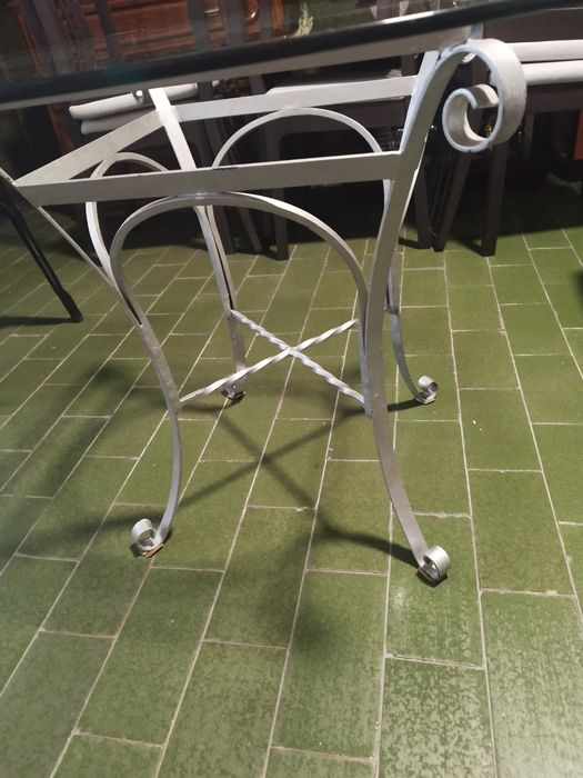 Mesa e 4 cadeiras