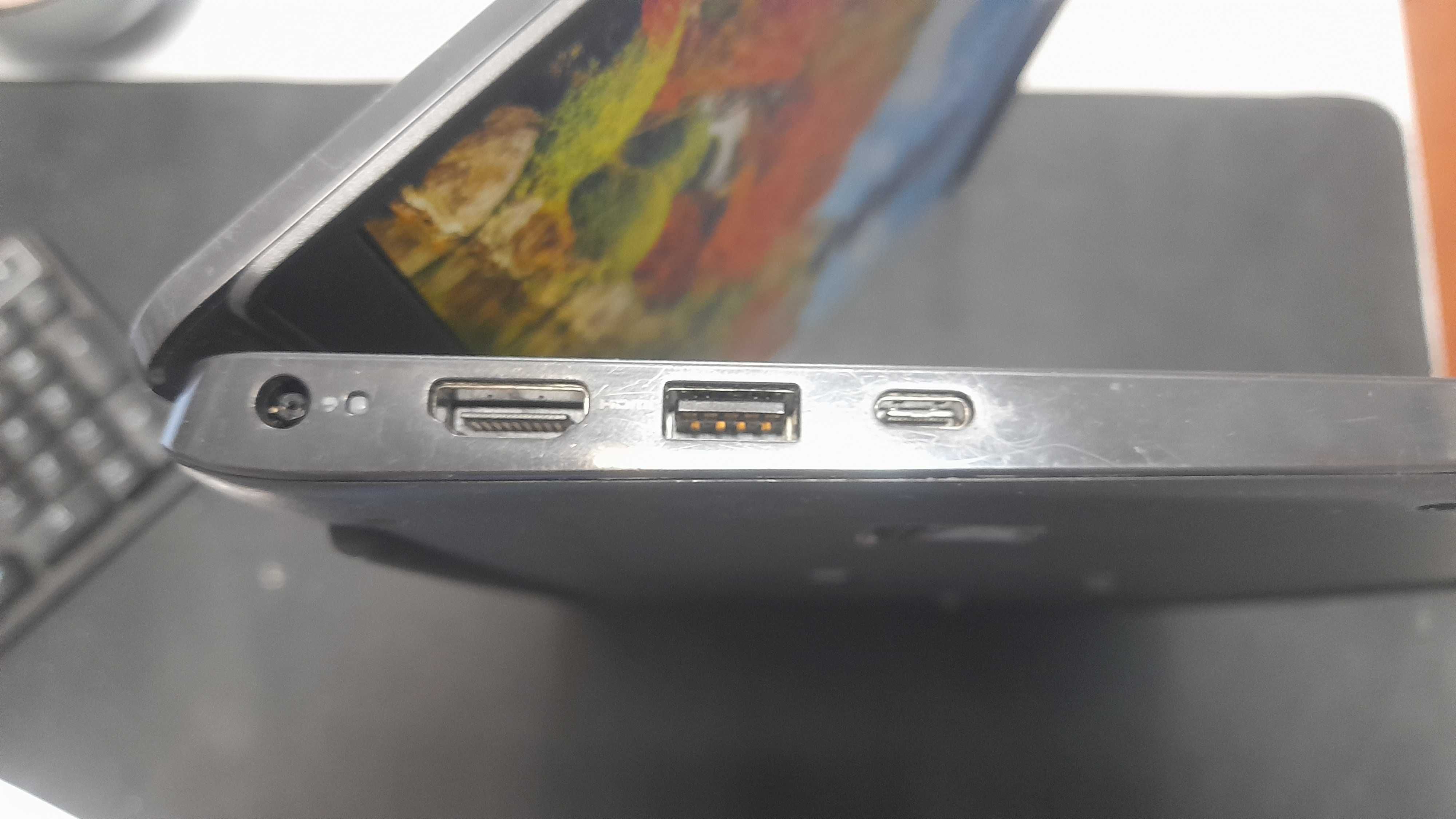 Laptop Dell Latitude 5320 13,3 dotyk i5-11gen M2 256/8 GB Gwarancja