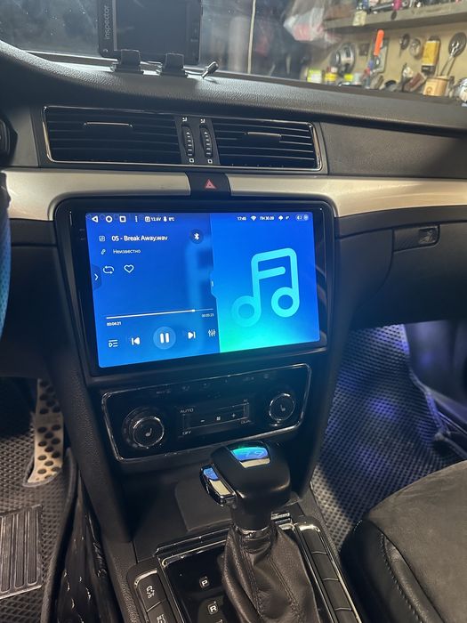 Магнітола для Skoda Superb 2 2008-2015, Android, під камеру заднього