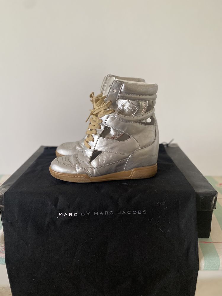Marc Jacobs sneakersy koturn skóra skorzane 36