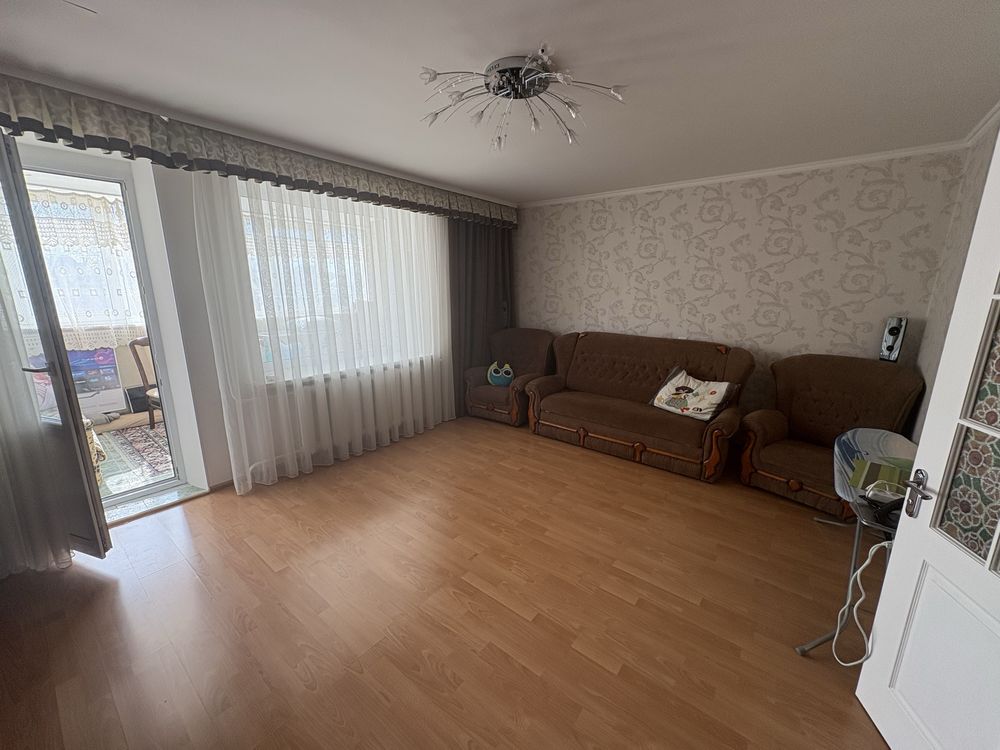 Продаж 3-х кім квартри 2/16 біля Водолію