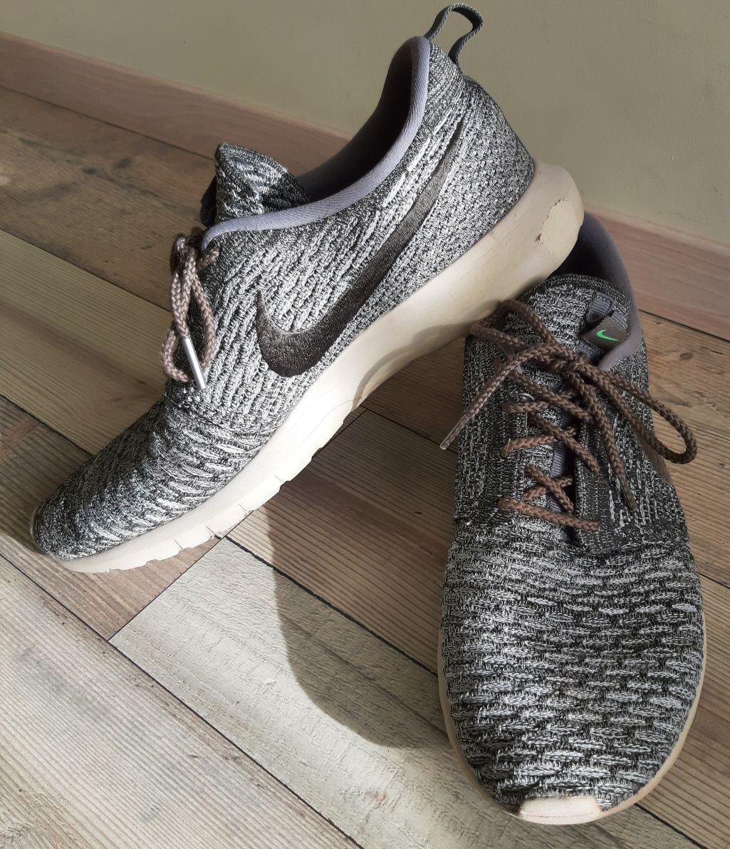 Кросівки NIKE roshe run (р.45)