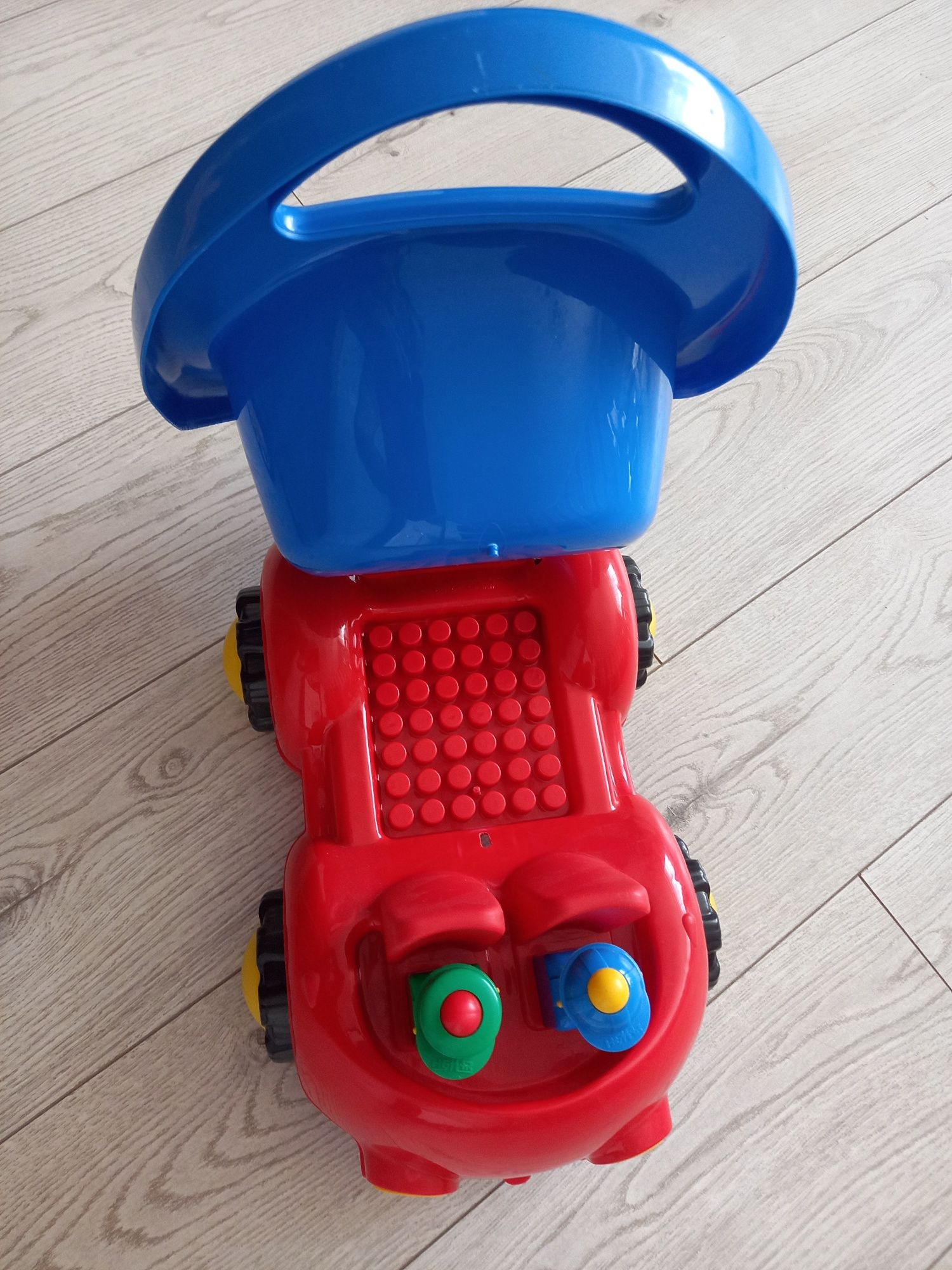 Autko plastikowe/wywrotka
