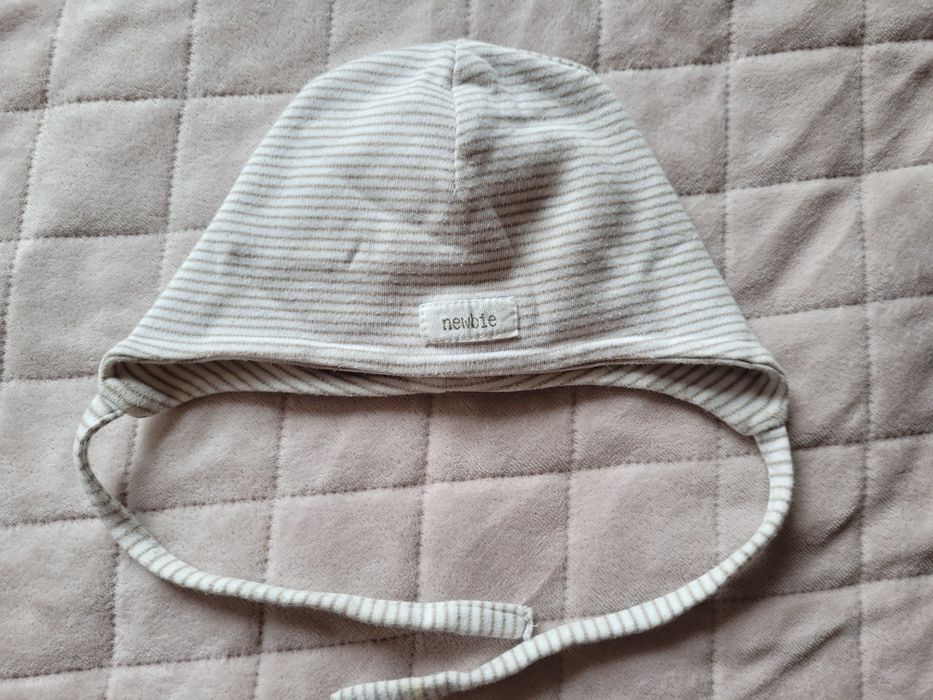 Czapka Newbie dla niemowlaka