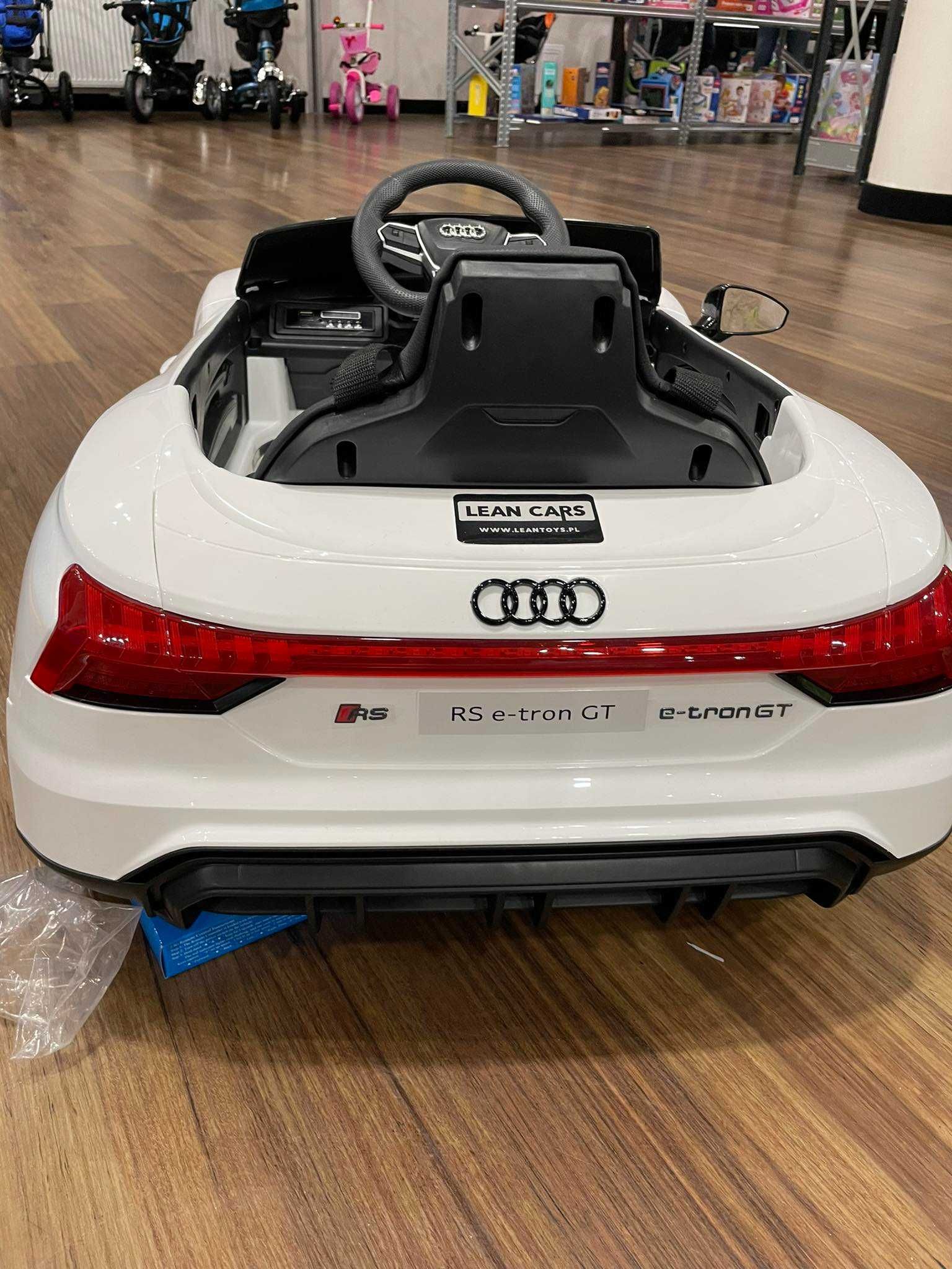Audi e-tron 4x4 na akumulator dla dzieci samochód elektryczny