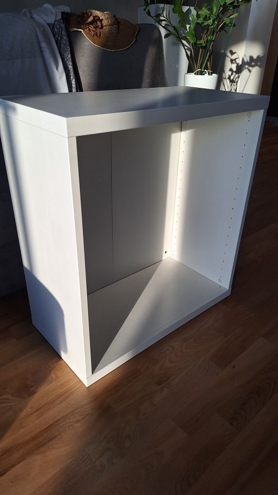 Ikea stuva biała 64x60x30