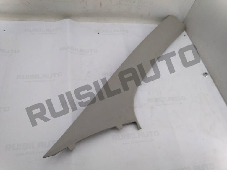 Forra Pilar A Direito  Renault Captur I [2012_2020] 1.5 Dci