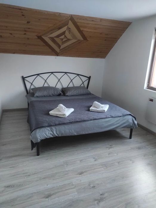 Будинок у Буковелі подобово