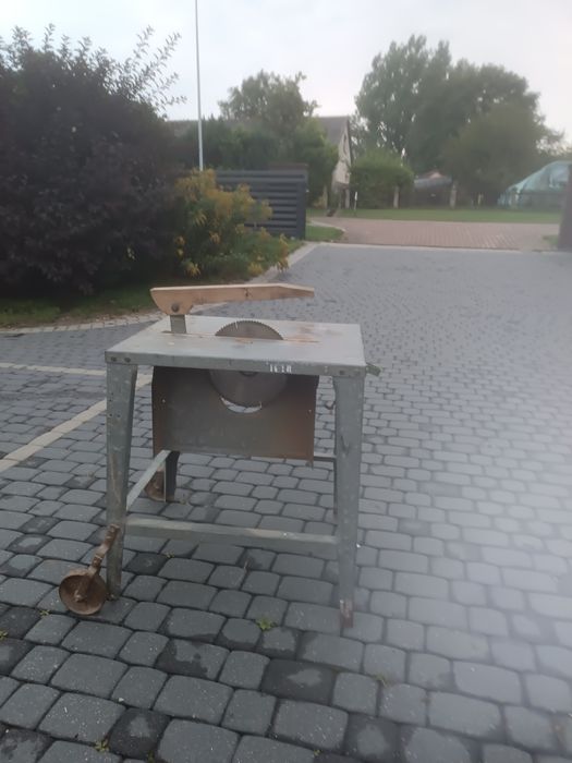 Piła budowlana , krajzega