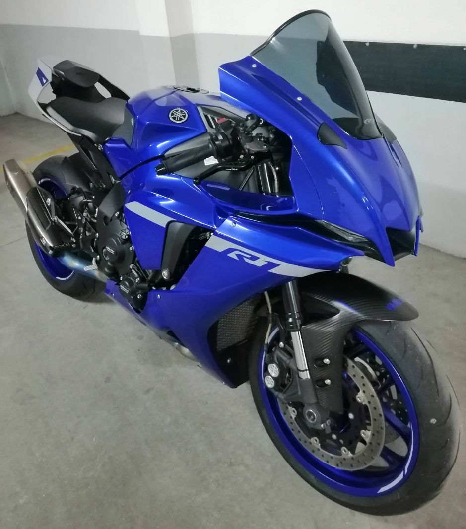 Yamaha R1 último modelo