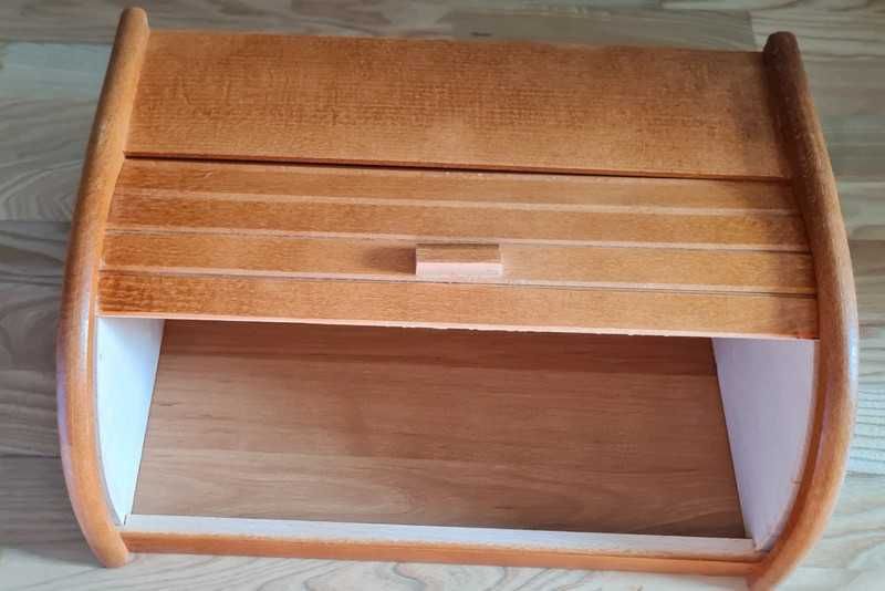 Chlebak drewniany