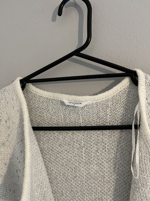 Dlugi kremowy kardigan