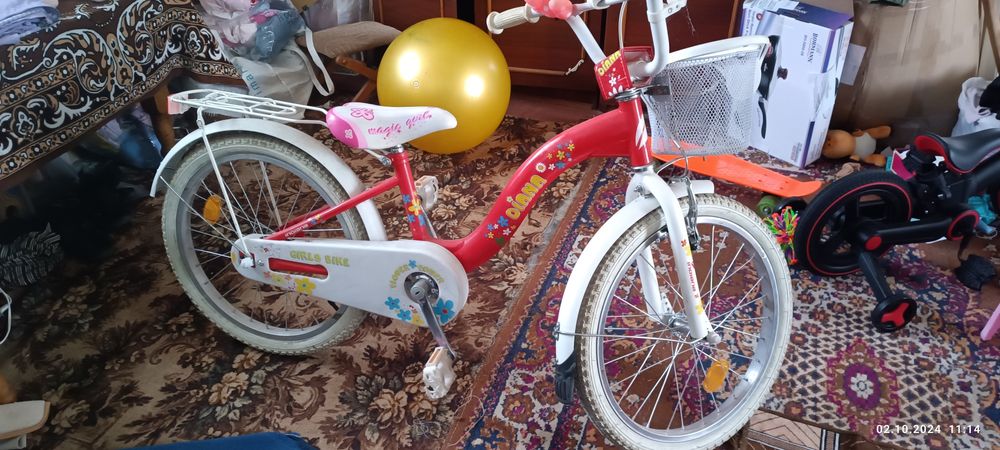 Велосипед для дівчинки 20дюймів