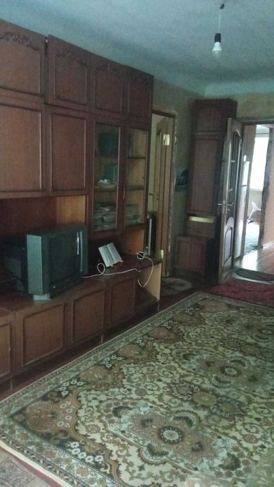 3К Хороший стан, середній поверх!  Виставка!