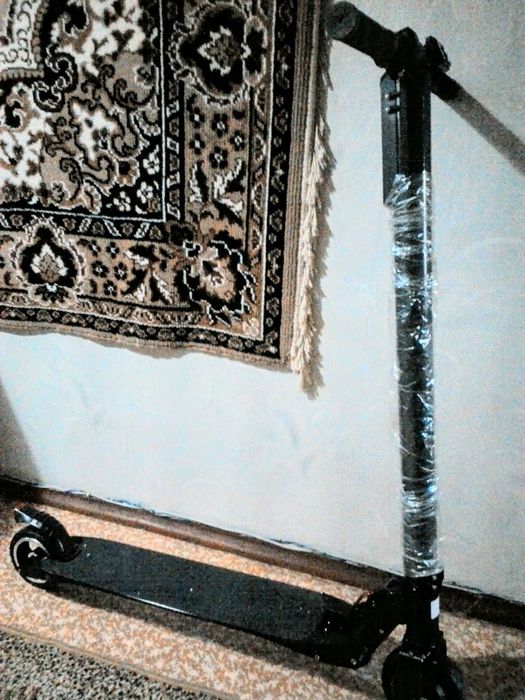 B-Scooter взрослым и детям новый электросамокат