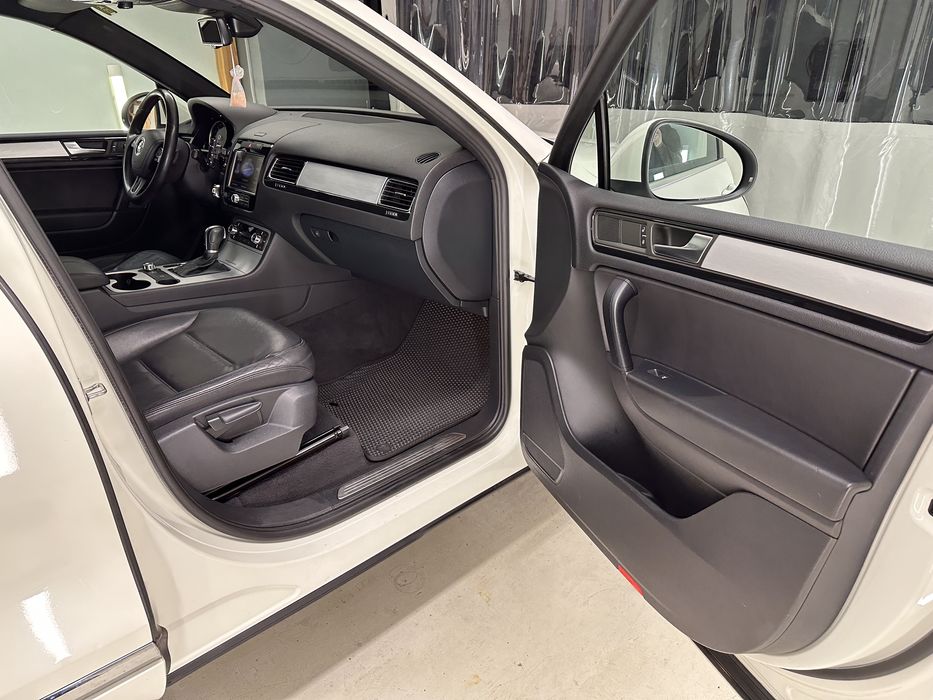 Продам VOLKSWAGEN Touareg