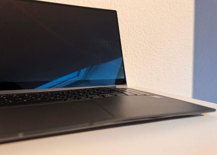 Samsung Galaxy Book 2 Pro 360