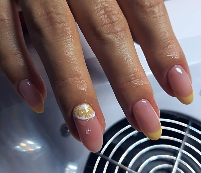 Маникюр/педикюр м.Лукьяновка