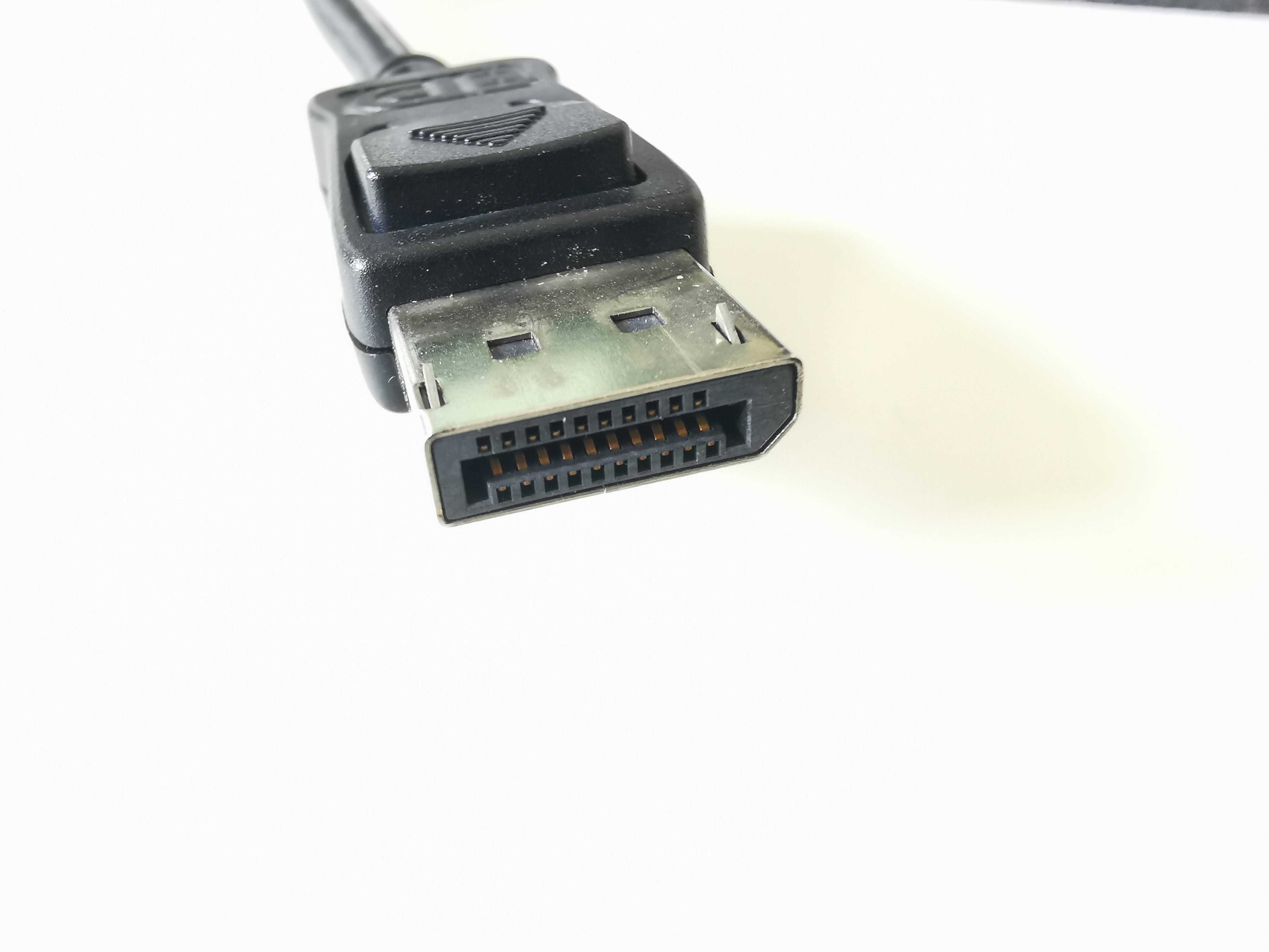 Adaptador BizLink DisplayPort to DVI-D Single-Link