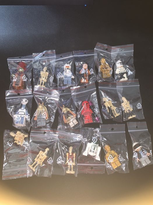 LEGO: 51 minifigurek StarWars (opis)