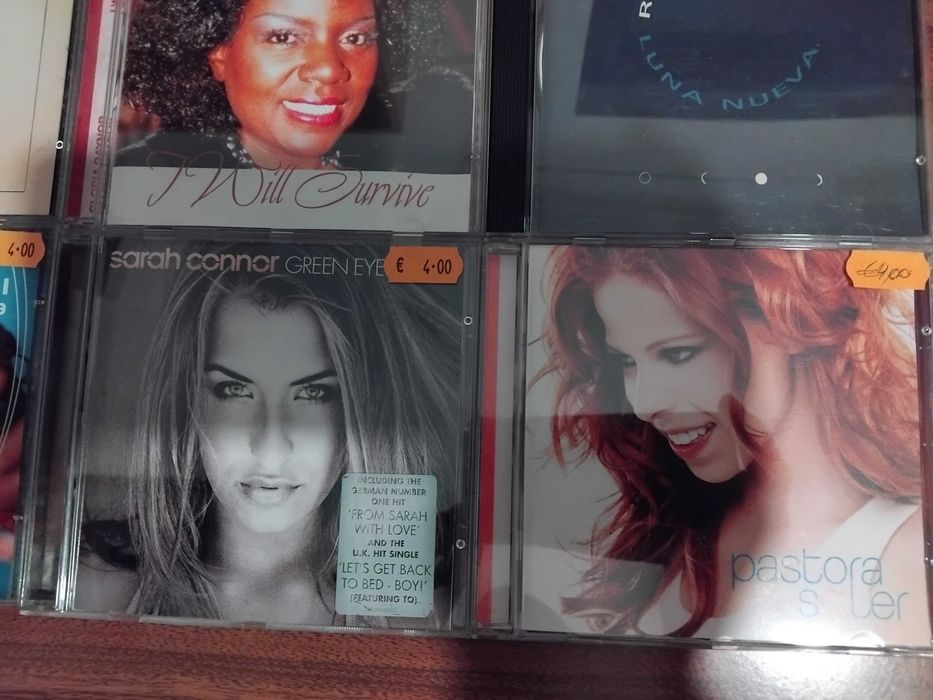 Música em Cd Artistas Internacionais Woman 25.