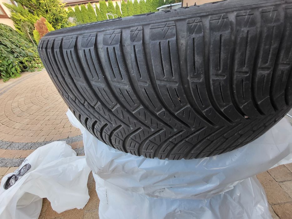 Opony całoroczne Kleber quadraxer2 225/45 R18 stan dobry