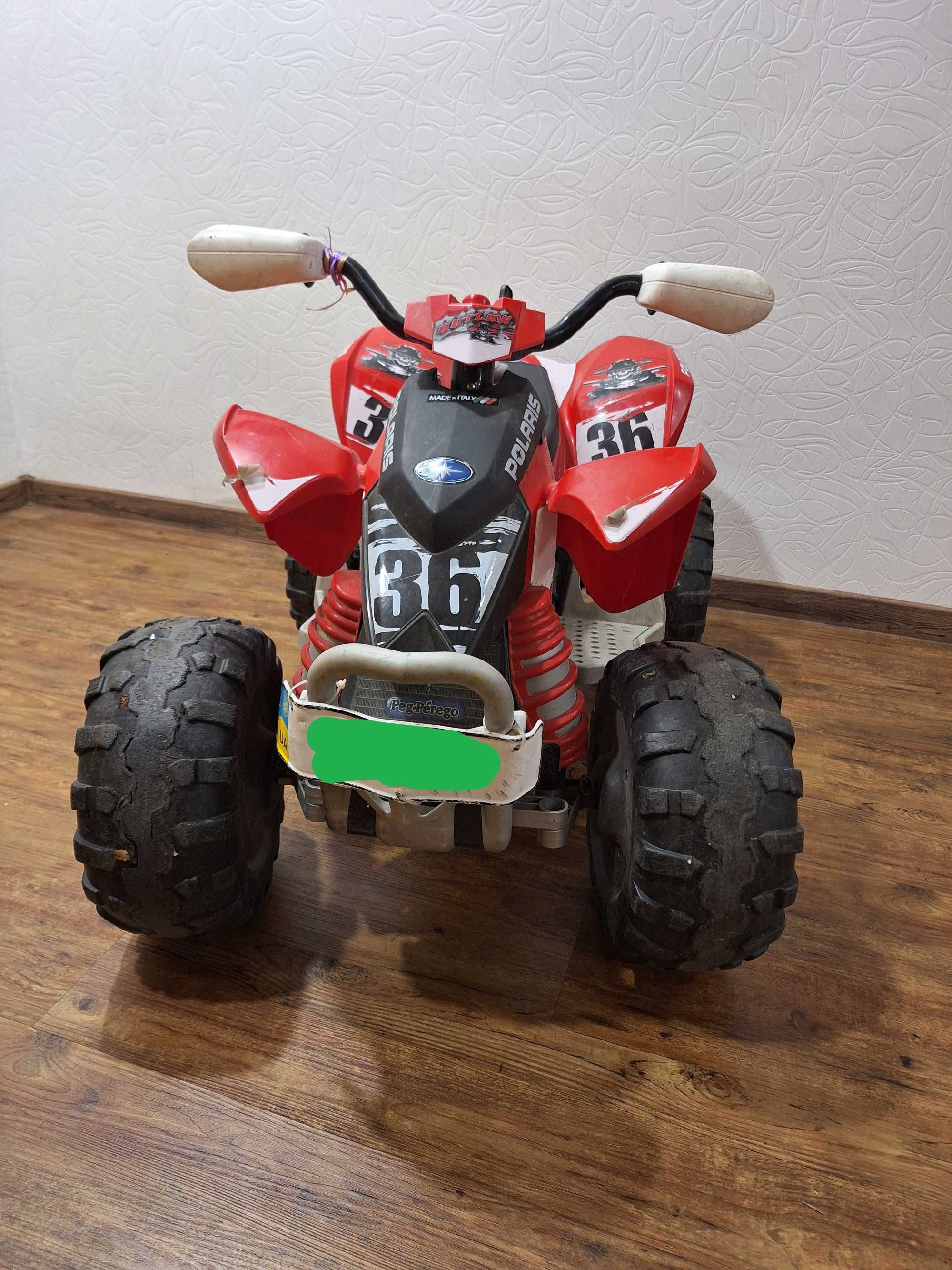 Дитячий електроквадрацикл Peg Perego Polaris Outlaw