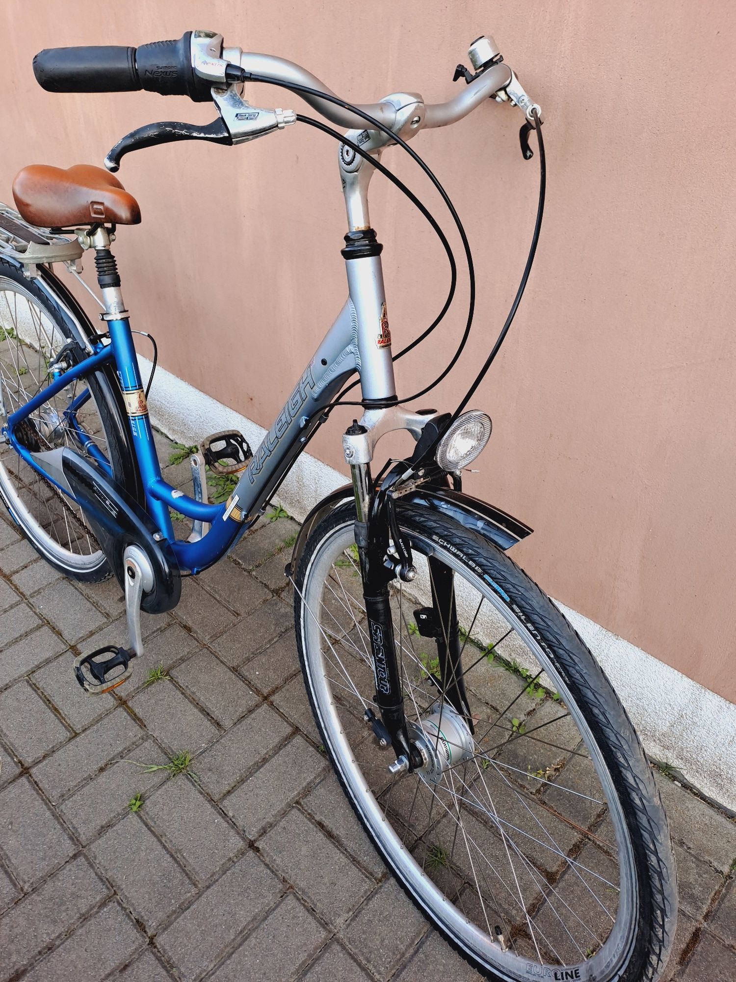 Велосипед дамський ,Raleigh  на 28"колесах з Німеччини б/в