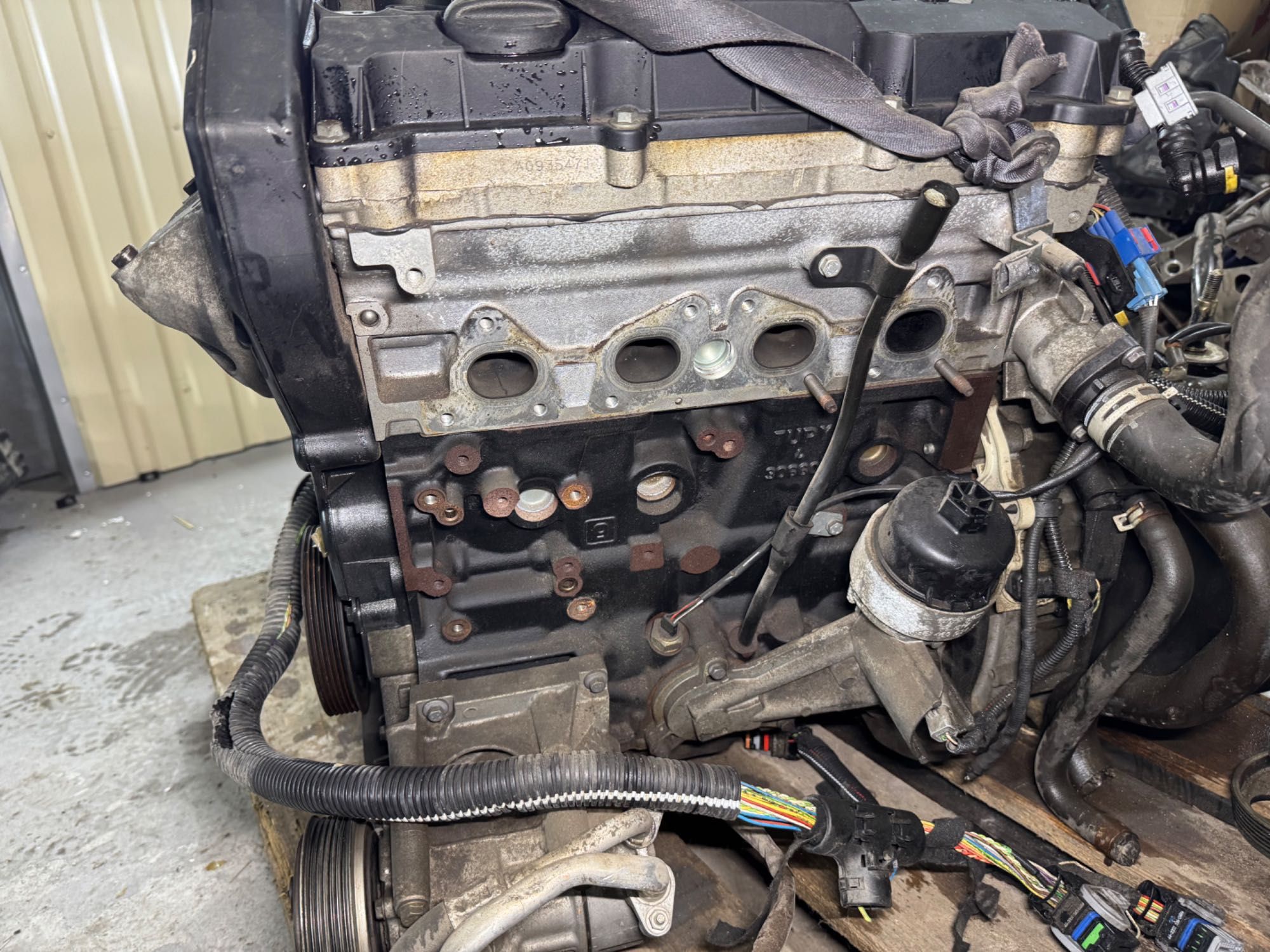 Двигатель NFU 1.6 Peugeot/Citroen