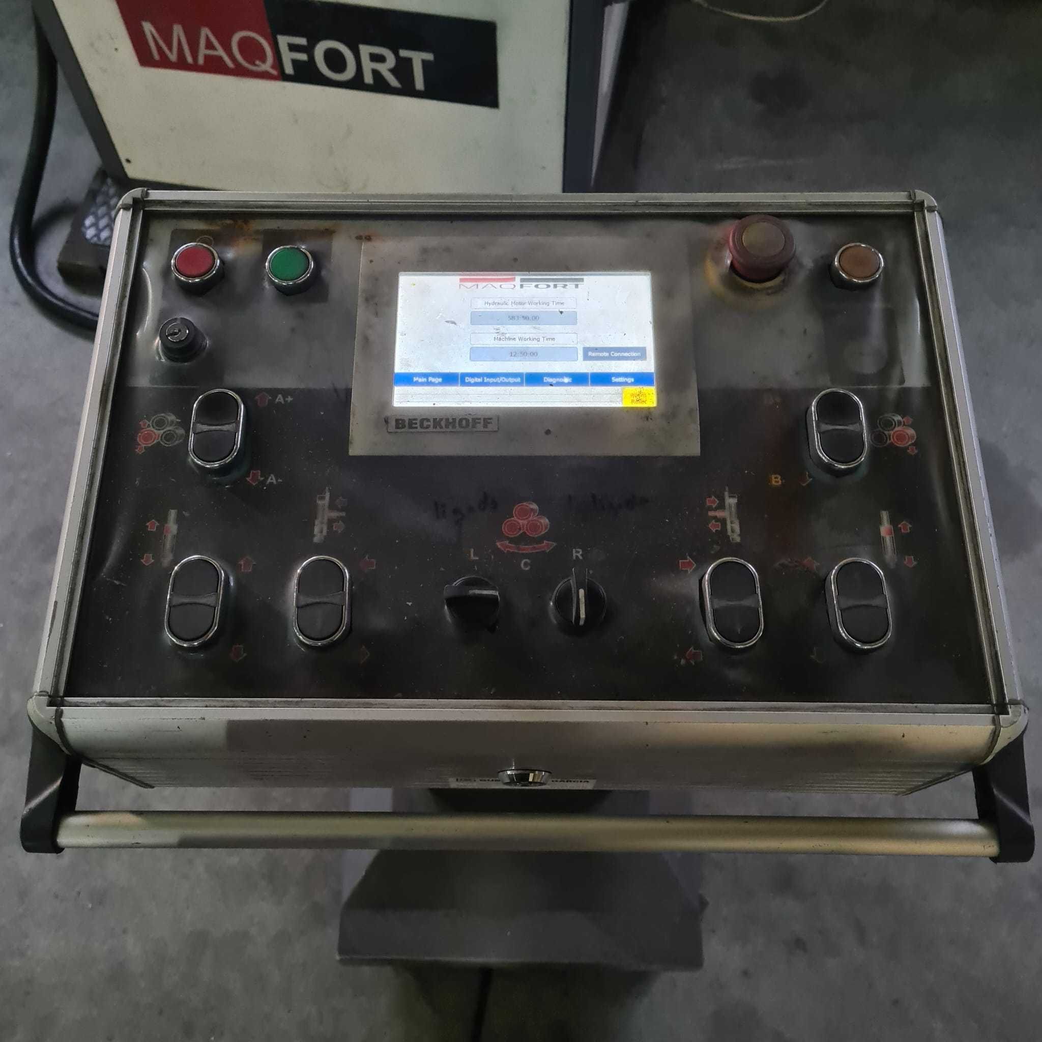 Curvadora de Perfis MAQFORT RB-803-DP