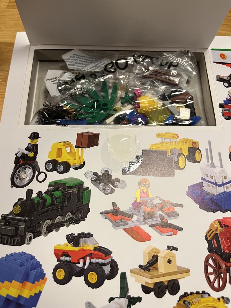 Książka Lego Amazing Vehicles z klockami