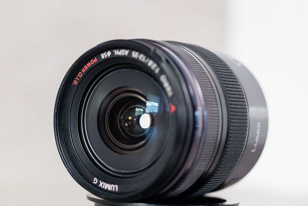 Obiektyw Panasonic Micro 4/3 Lumix G X Vario 12-35mm f/2.8 ASPH