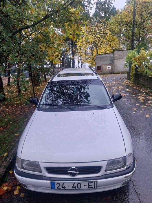 Opel astra caravan