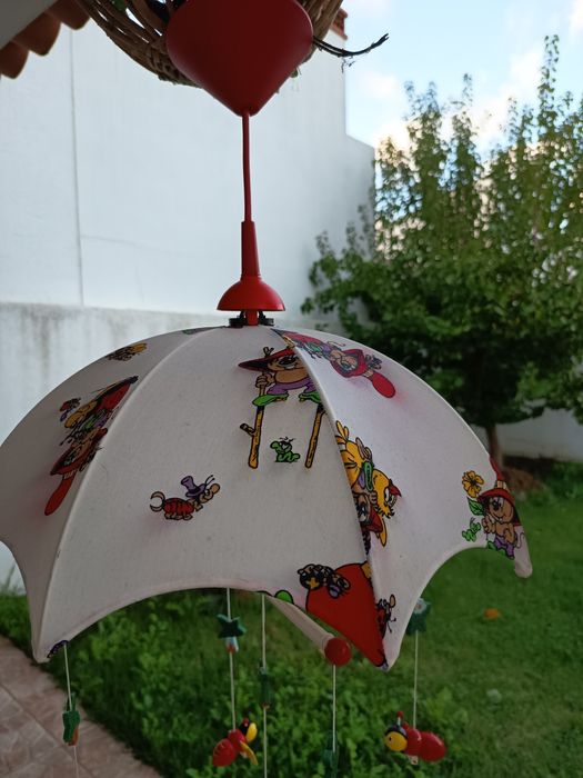 Candeeiro de criança - abelhinhas