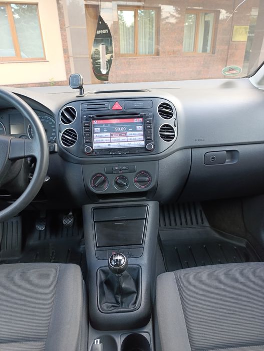 Продам Volkswagen Golf Plus