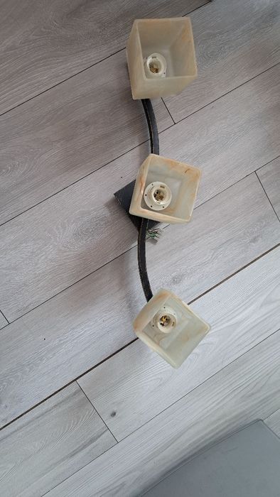 Lampa  z kloszami