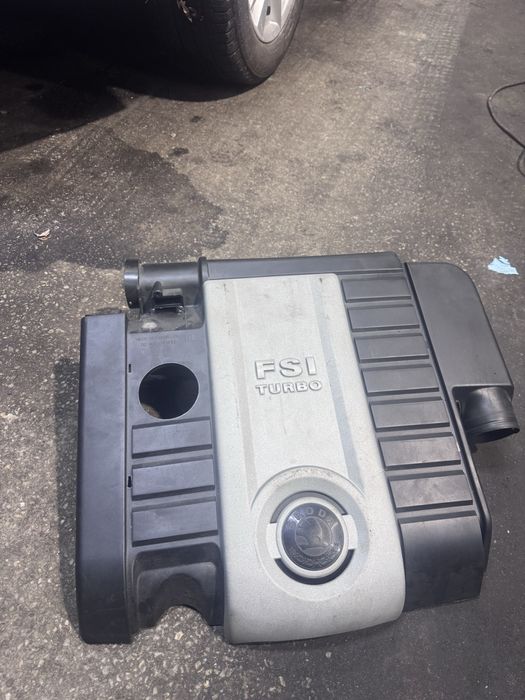 Декоративна кришка двигуна BWA шкода а5 vrs rs